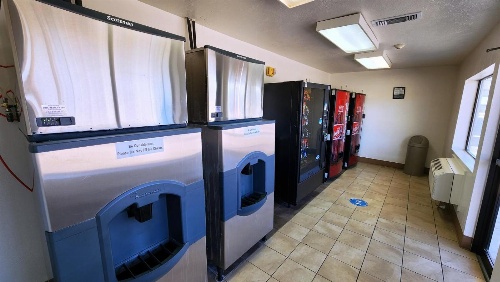 Motel 6-Webster, TX - Houston - Nasa Lake image 1