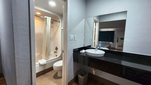 Motel 6-Webster, TX - Houston - Nasa Lake image 18