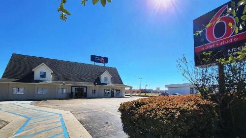 Motel 6-Webster, TX - Houston - Nasa Lake image 25