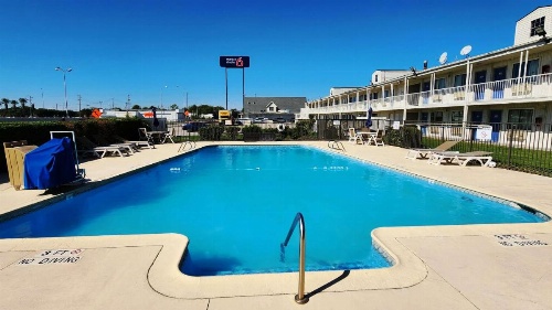 Motel 6-Webster, TX - Houston - Nasa Lake image 26