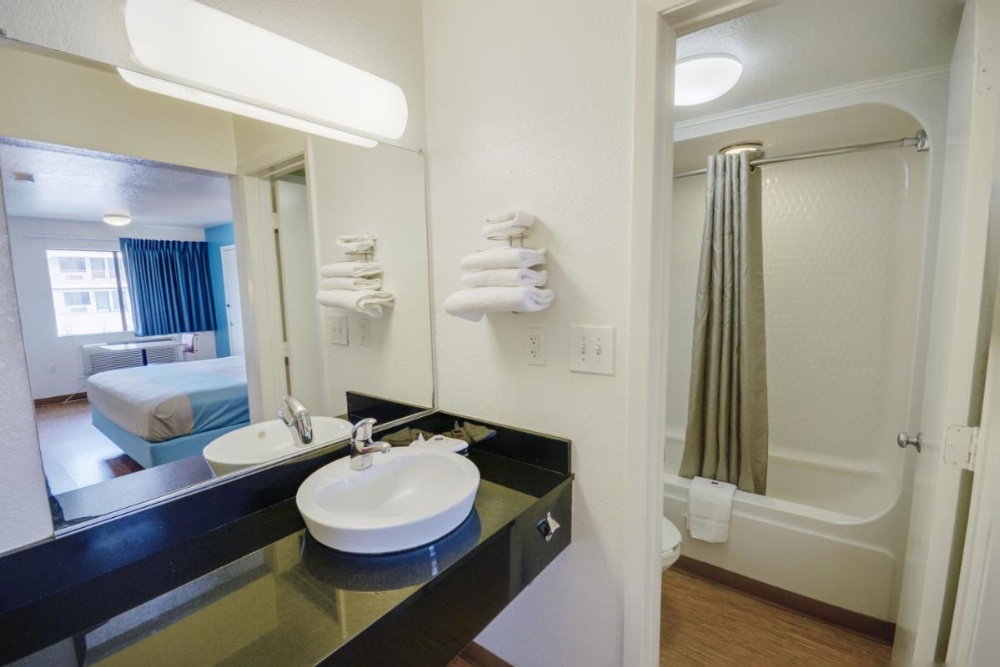 Motel 6-Webster, TX - Houston - Nasa Lake Image 36