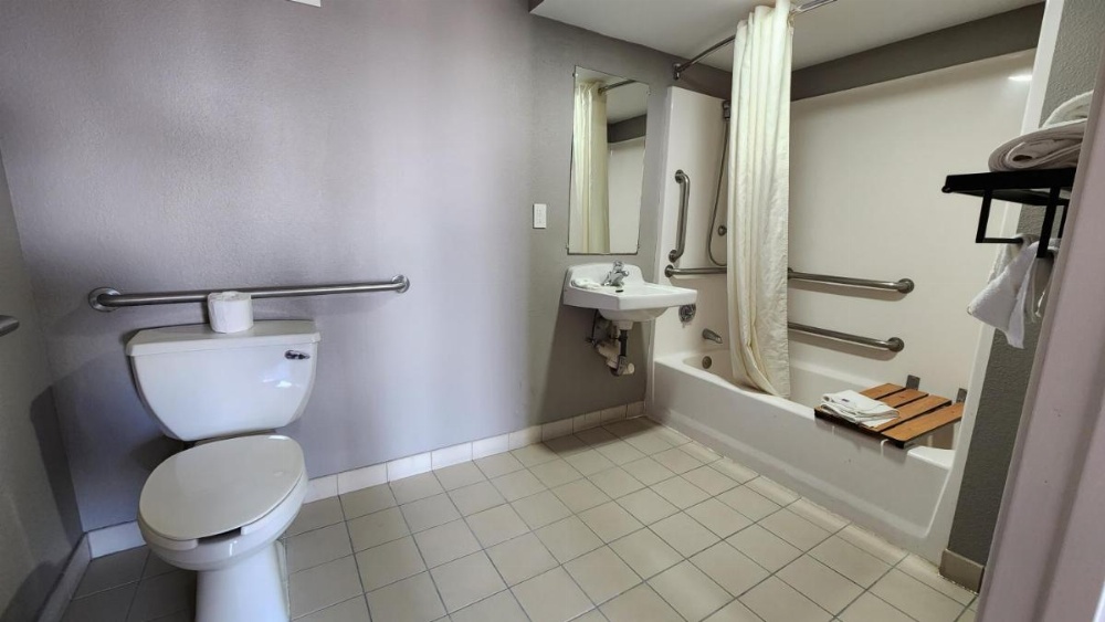 Motel 6-Webster, TX - Houston - Nasa Lake